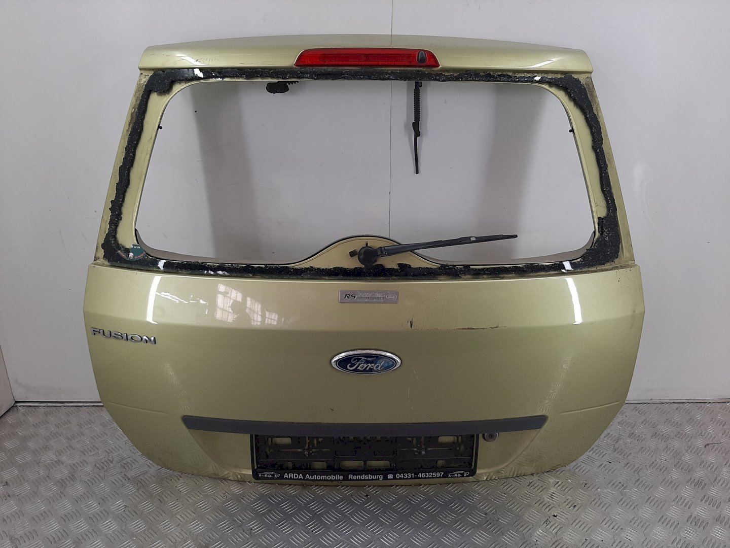 Крышка багажника - Ford Fusion (2002-2012)