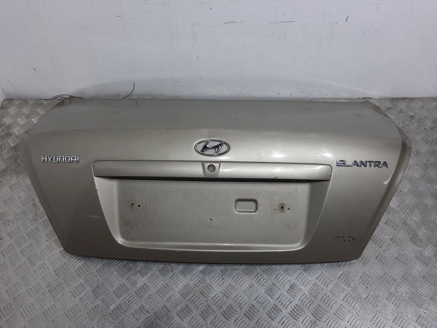Крышка багажника - Hyundai Elantra XD (2000-2006)